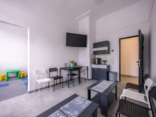 122103867315011230 8537326674964126516 n